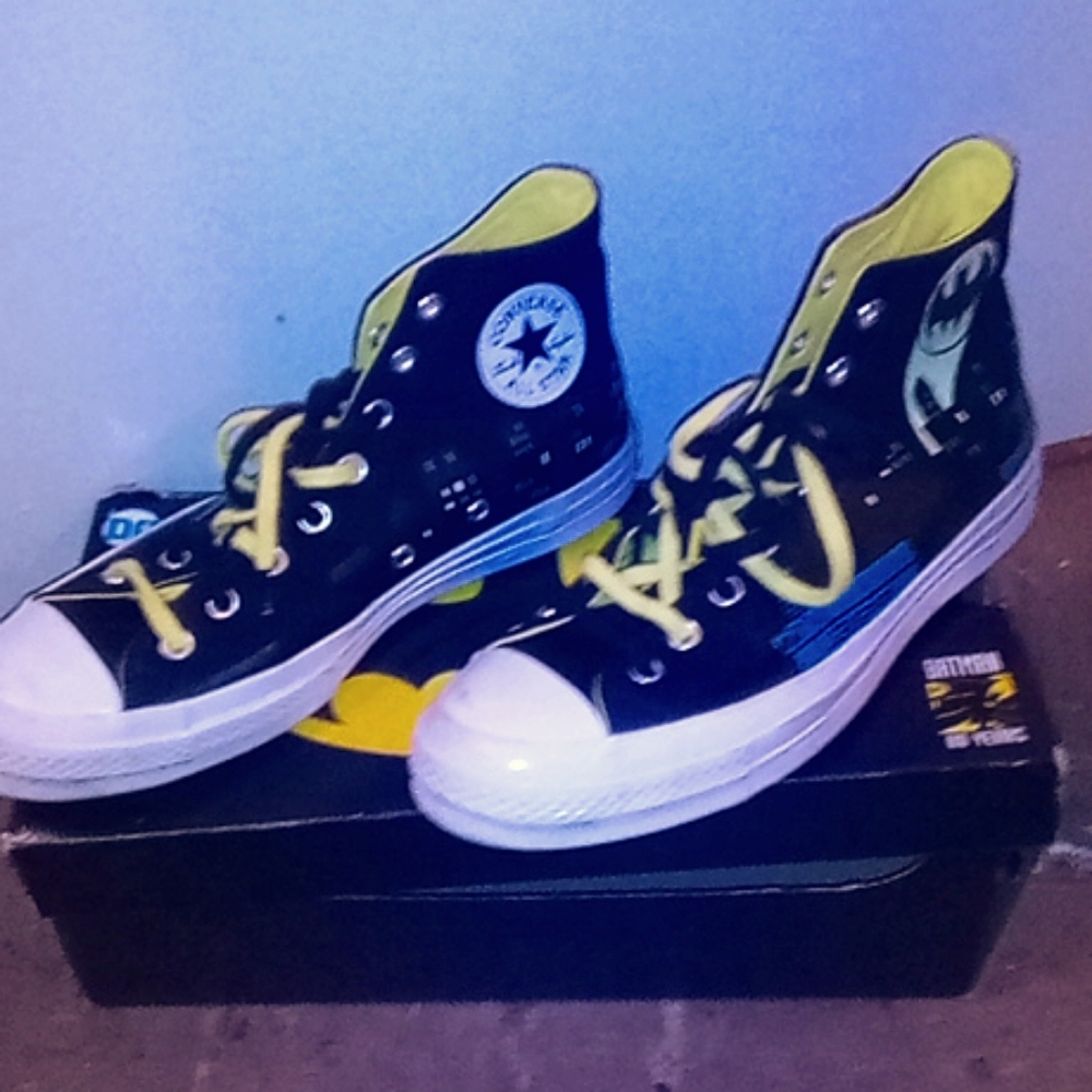Chuck Taylor/ China Town Market